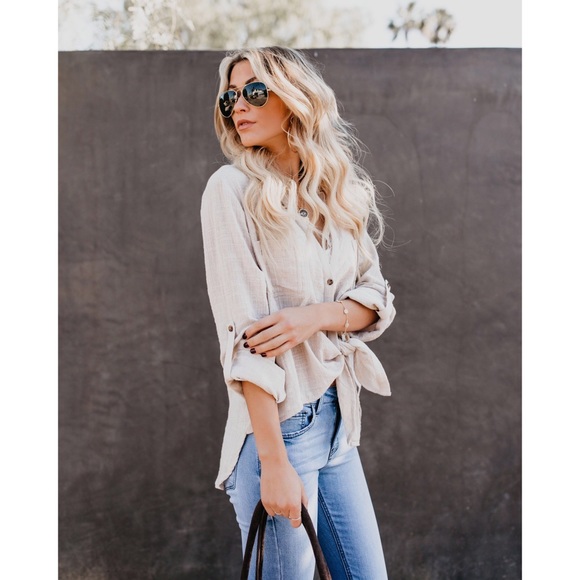 BOUTIQUE CLOSING MAKE AN OFFER - Picture 3 of 6